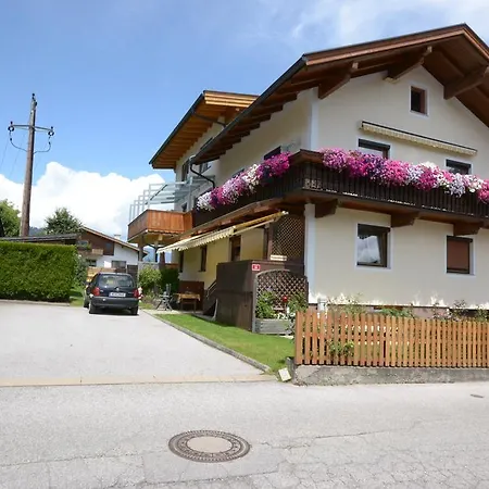 Apartman Ferienhaus Raffeiner Uderns