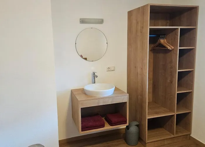 Ferienhaus Raffeiner شقة *